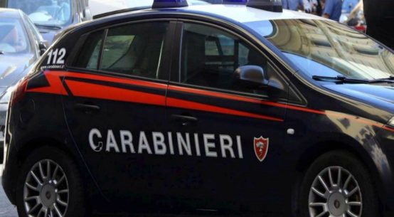 Caltanissetta: vende hashish a minorenne, un arresto